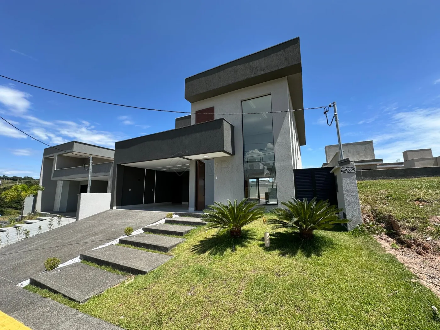 Alugar Casa / Condom&iacute;nio em Senador Canedo R$ 10.000,00 - Foto 4