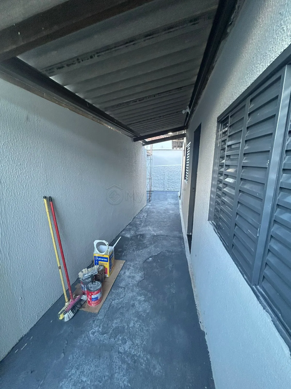 Alugar Casa / Padr&atilde;o em Goi&acirc;nia R$ 1.600,00 - Foto 3