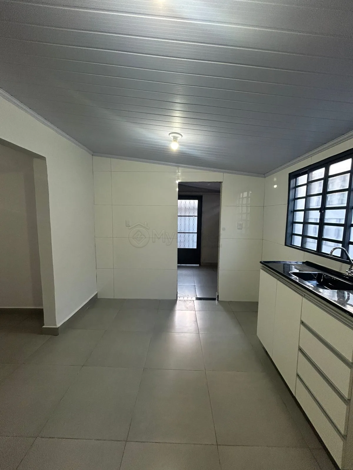 Alugar Casa / Padr&atilde;o em Goi&acirc;nia R$ 1.600,00 - Foto 12