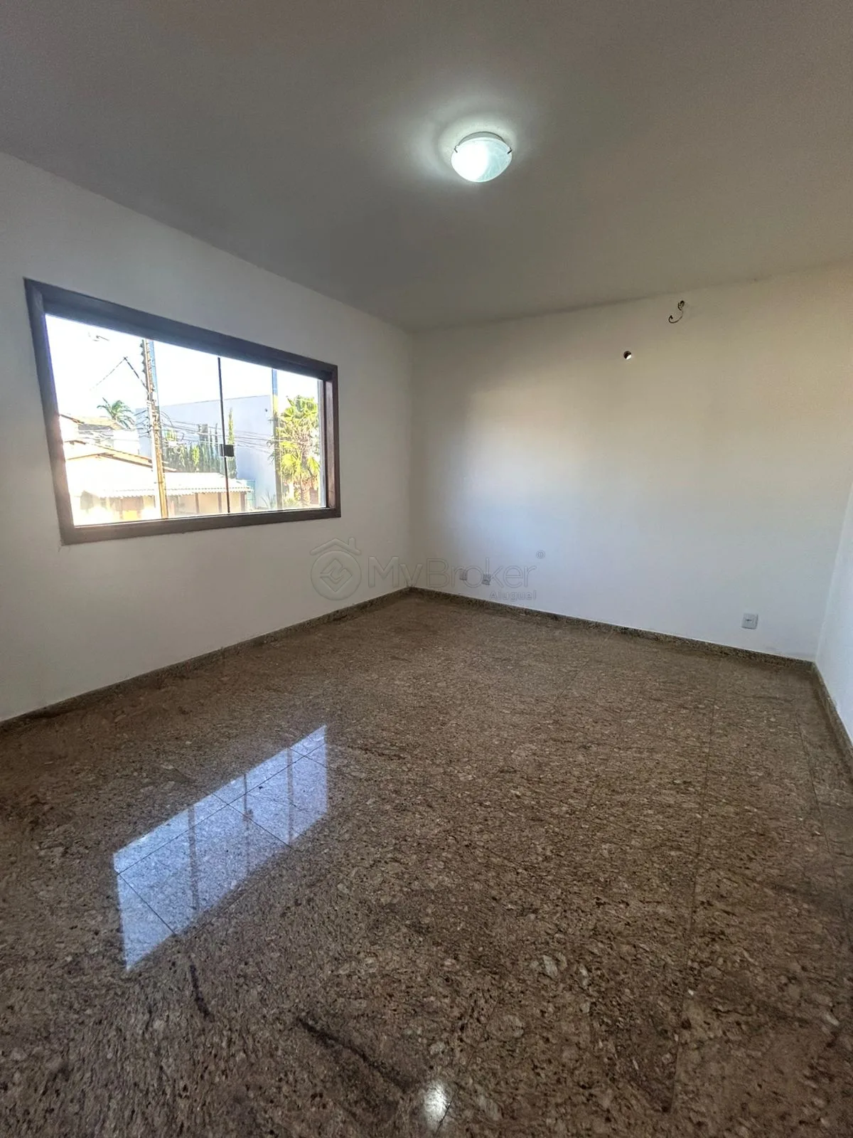 Alugar Sobrado / Em Condom&iacute;nio em Goi&acirc;nia R$ 8.500,00 - Foto 3