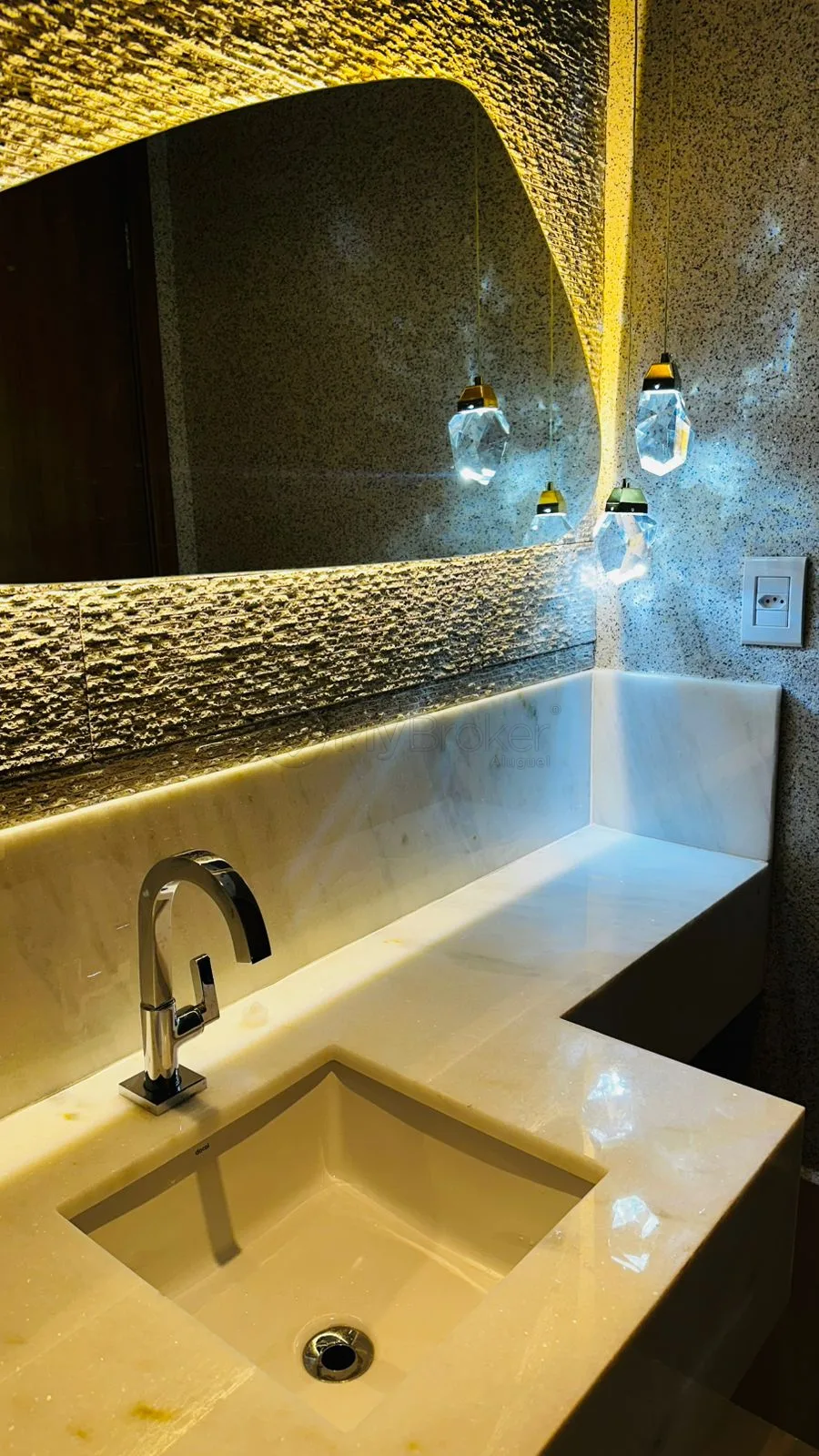 Alugar Apartamento / Padr&atilde;o em Goi&acirc;nia R$ 5.500,00 - Foto 14