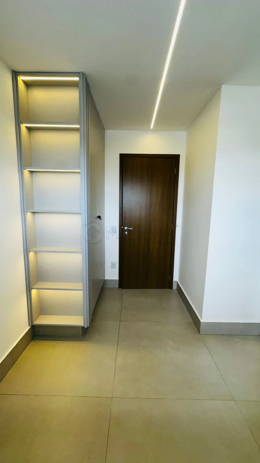 Alugar Apartamento / Padr&atilde;o em Goi&acirc;nia R$ 5.500,00 - Foto 2