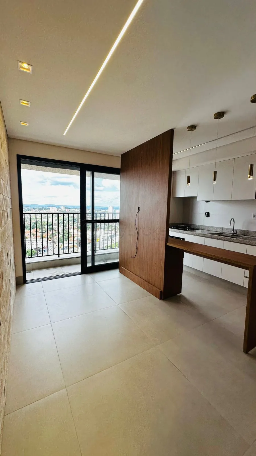 Alugar Apartamento / Padr&atilde;o em Goi&acirc;nia R$ 5.500,00 - Foto 1