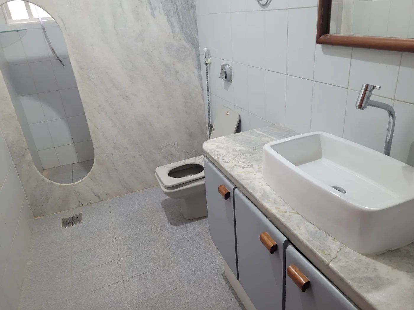 Alugar Sobrado / Em Condom&iacute;nio em Goi&acirc;nia R$ 5.000,00 - Foto 13
