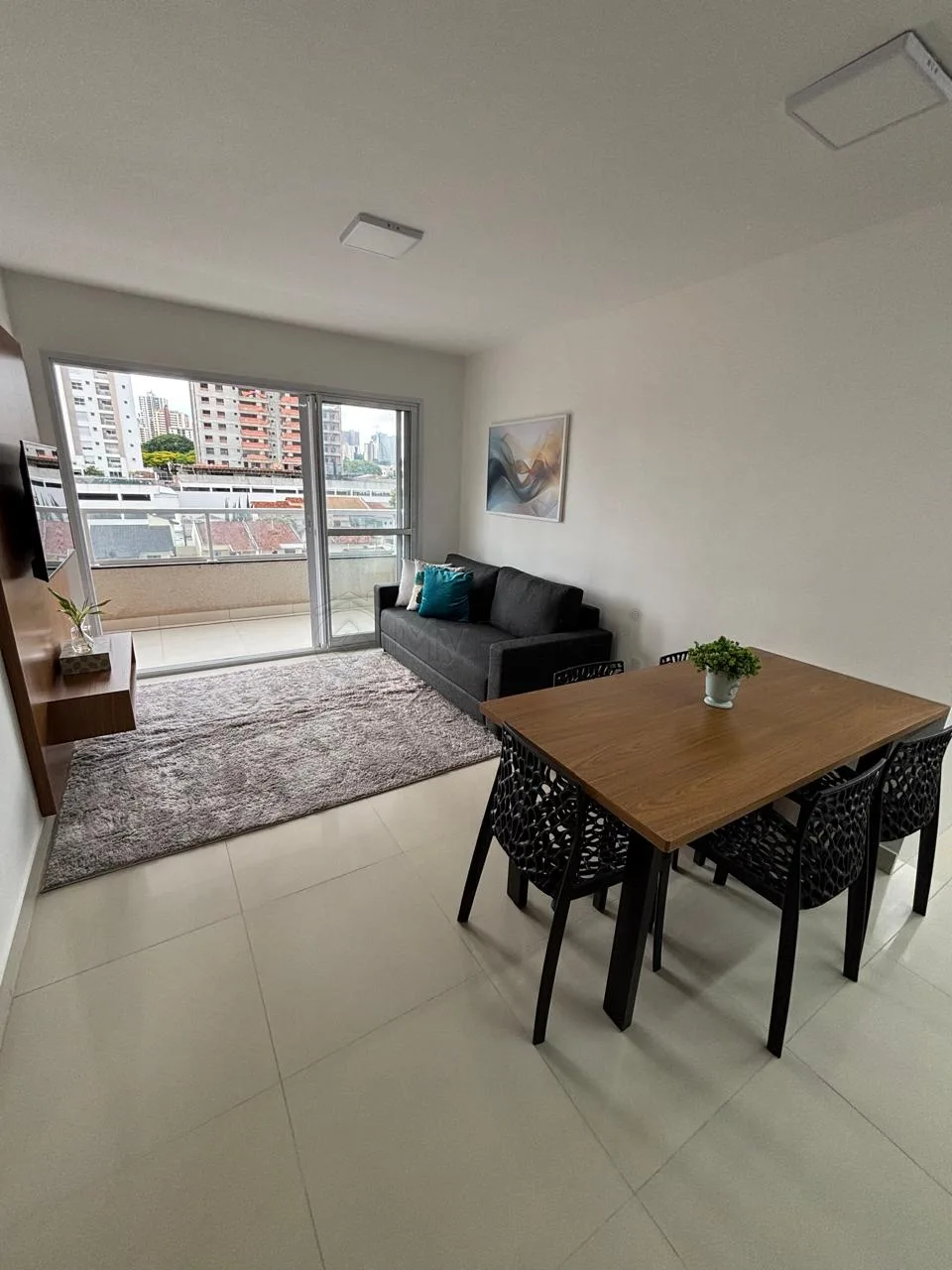 Alugar Apartamento / Padr&atilde;o em Goi&acirc;nia R$ 4.000,00 - Foto 5