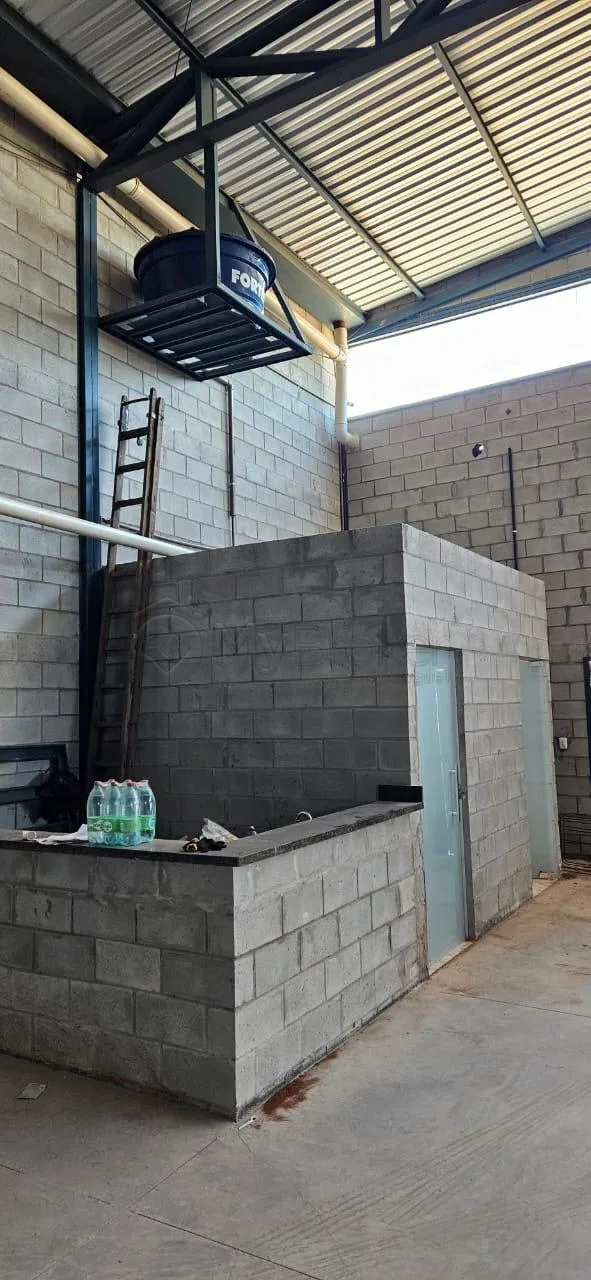 Alugar Comercial / Galp&atilde;o em Aparecida de Goi&acirc;nia R$ 12.000,00 - Foto 3