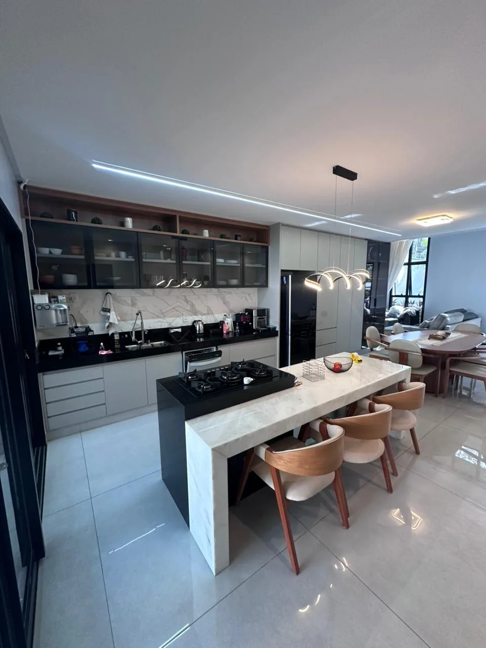 Alugar Casa / Padr&atilde;o em Goi&acirc;nia R$ 13.000,00 - Foto 5