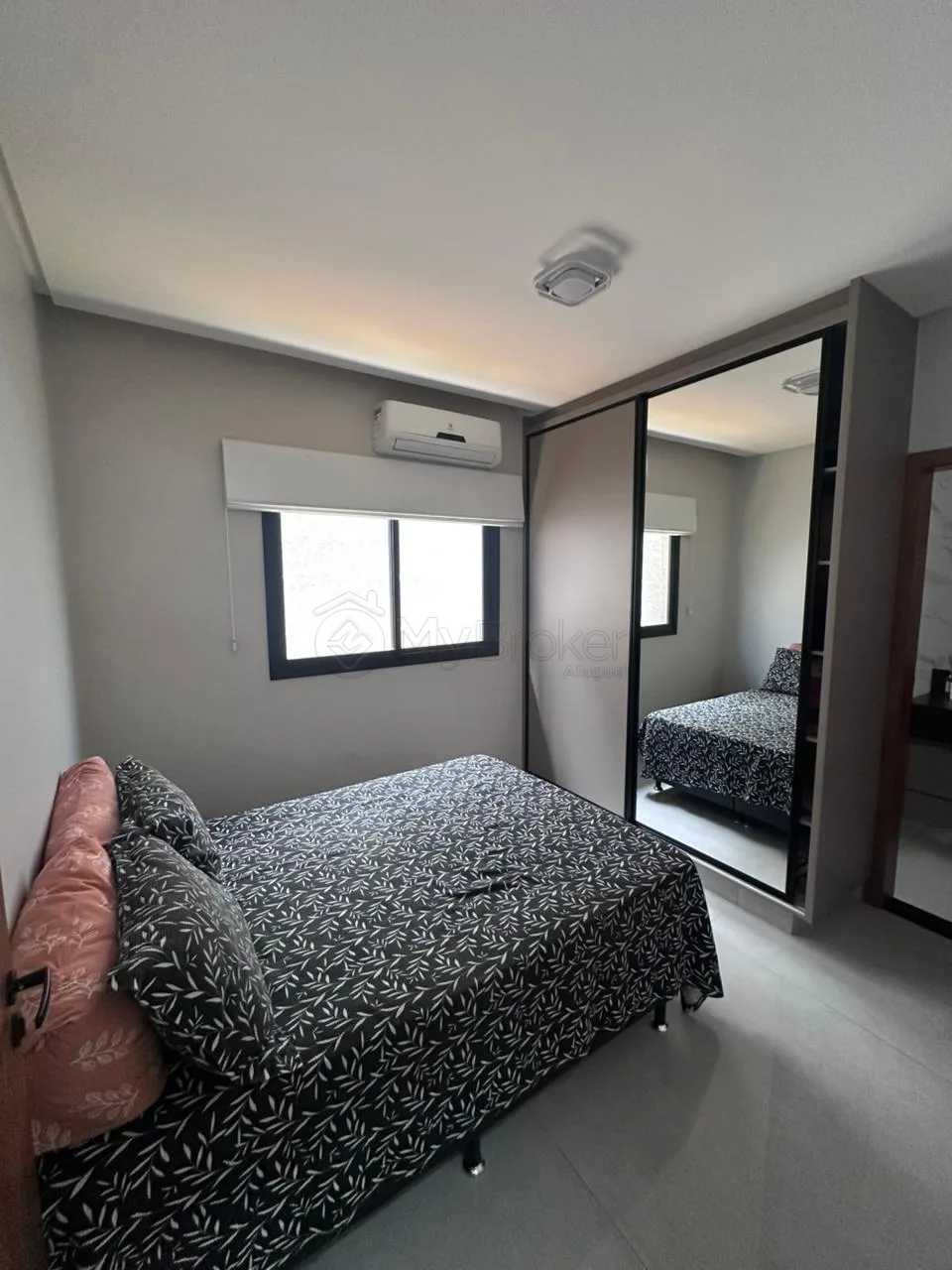 Alugar Casa / Padr&atilde;o em Goi&acirc;nia R$ 13.000,00 - Foto 12