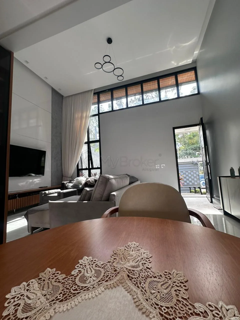 Alugar Casa / Padr&atilde;o em Goi&acirc;nia R$ 13.000,00 - Foto 30