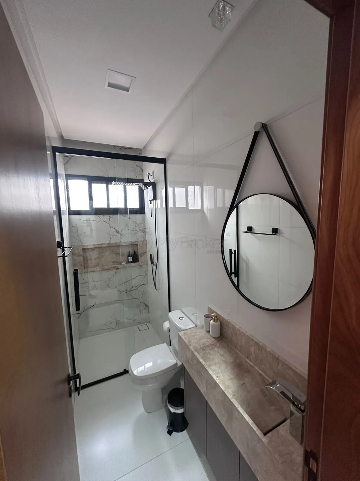 Alugar Casa / Padr&atilde;o em Goi&acirc;nia R$ 13.000,00 - Foto 38