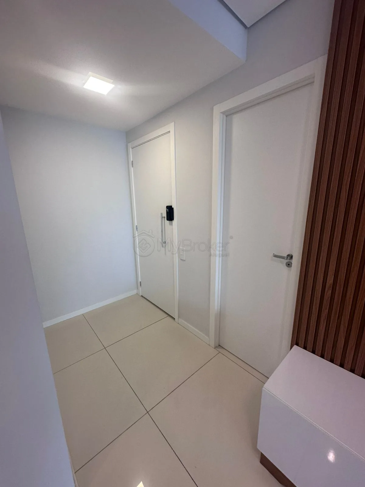 Comprar Apartamento / Padr&atilde;o em Goi&acirc;nia R$ 980.000,00 - Foto 4