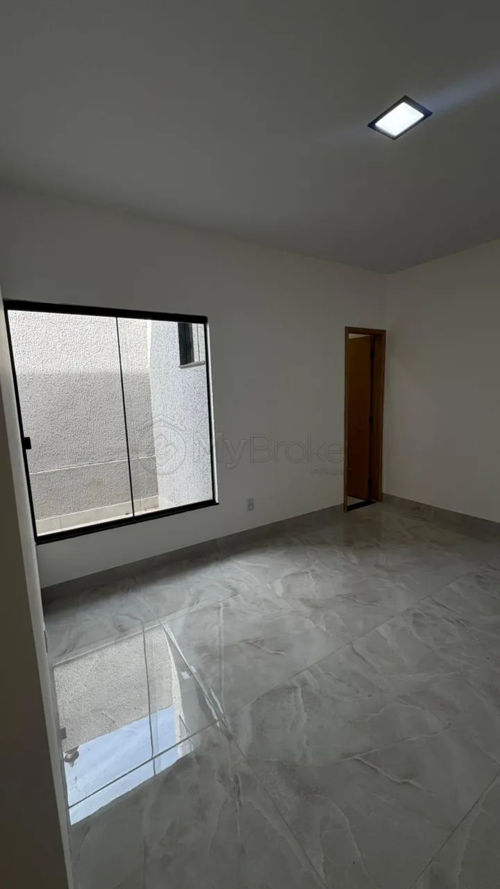 Alugar Casa / Padr&atilde;o em Goi&acirc;nia R$ 1.599,90 - Foto 5