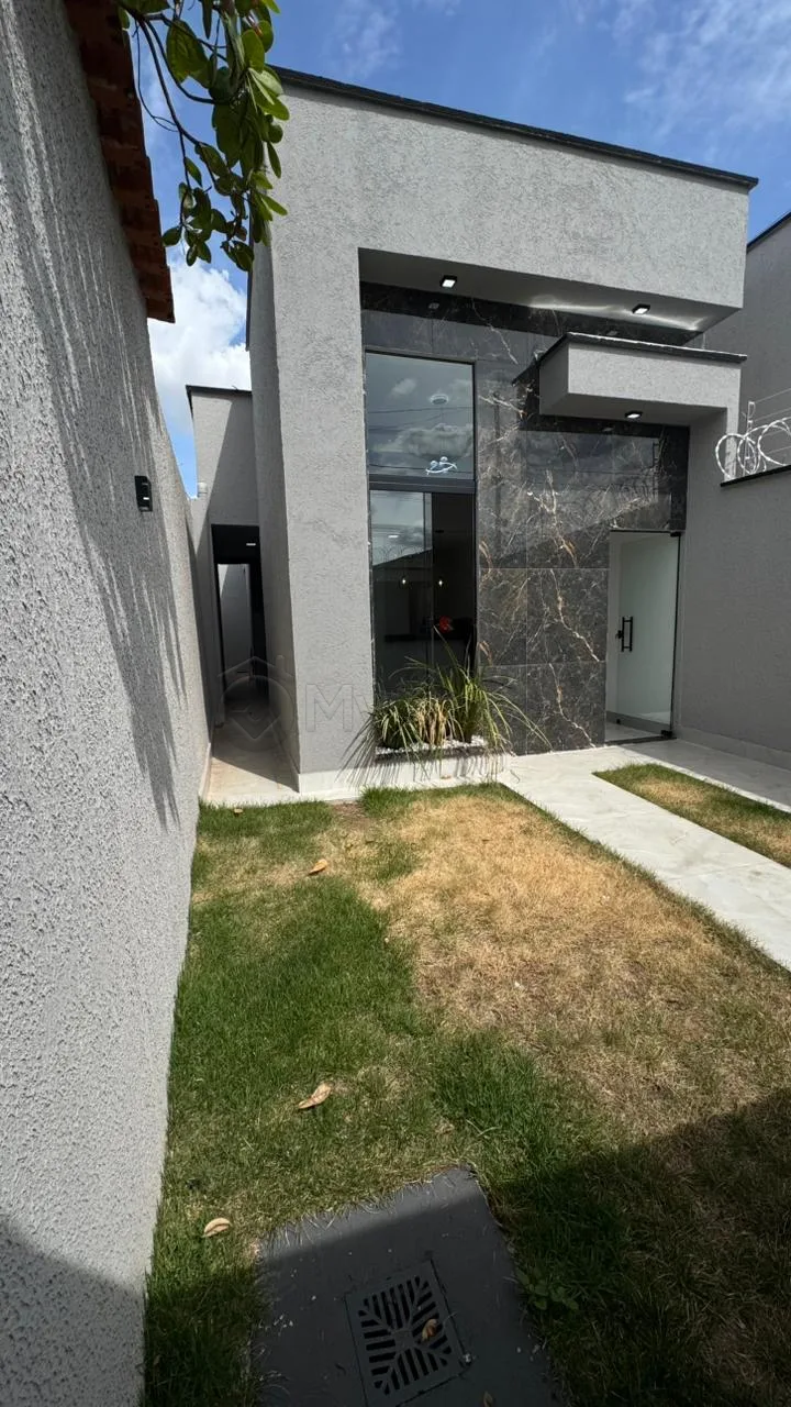 Alugar Casa / Padr&atilde;o em Goi&acirc;nia R$ 1.599,90 - Foto 2