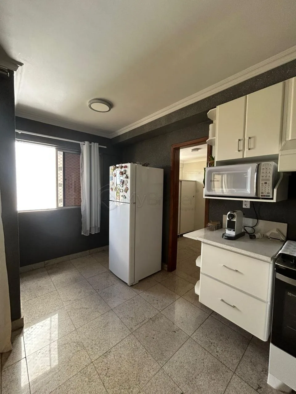 Alugar Apartamento / Padr&atilde;o em Goi&acirc;nia R$ 3.500,00 - Foto 5
