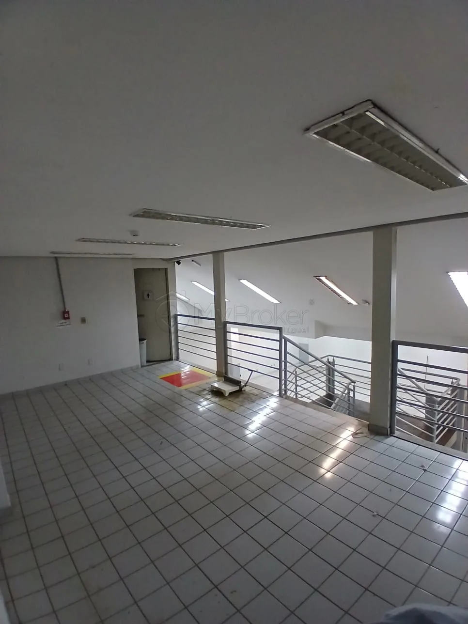 Alugar Comercial / Sala em Goi&acirc;nia R$ 55.000,00 - Foto 12
