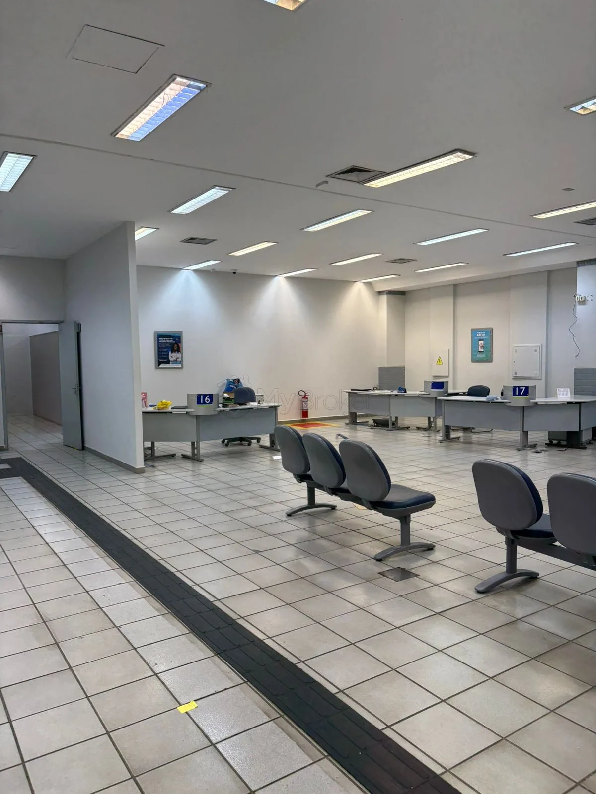 Alugar Comercial / Sala em Goi&acirc;nia R$ 55.000,00 - Foto 4
