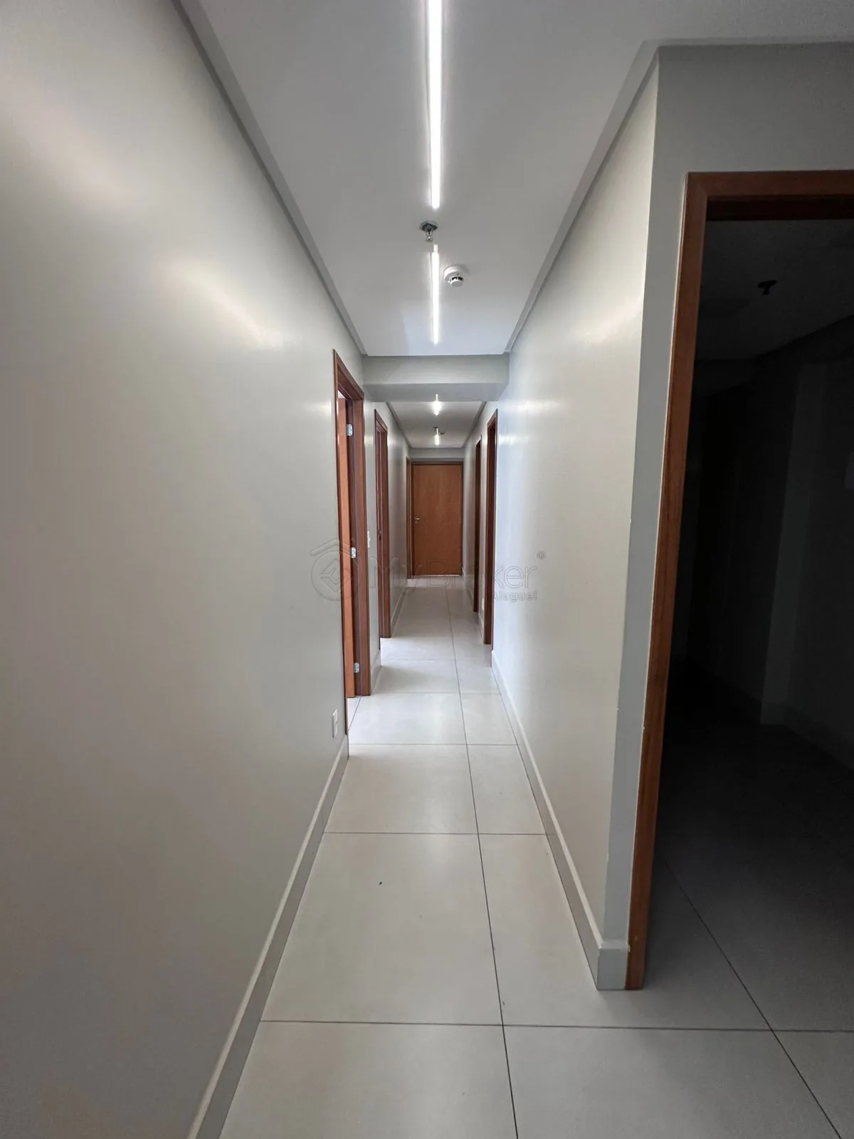 Alugar Comercial / Sala em Condom&iacute;nio em Goi&acirc;nia R$ 13.200,00 - Foto 14