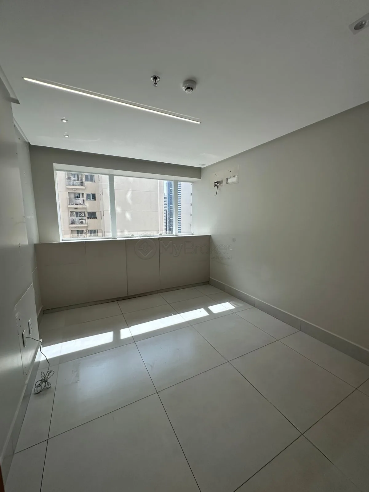 Alugar Comercial / Sala em Condom&iacute;nio em Goi&acirc;nia R$ 13.200,00 - Foto 4