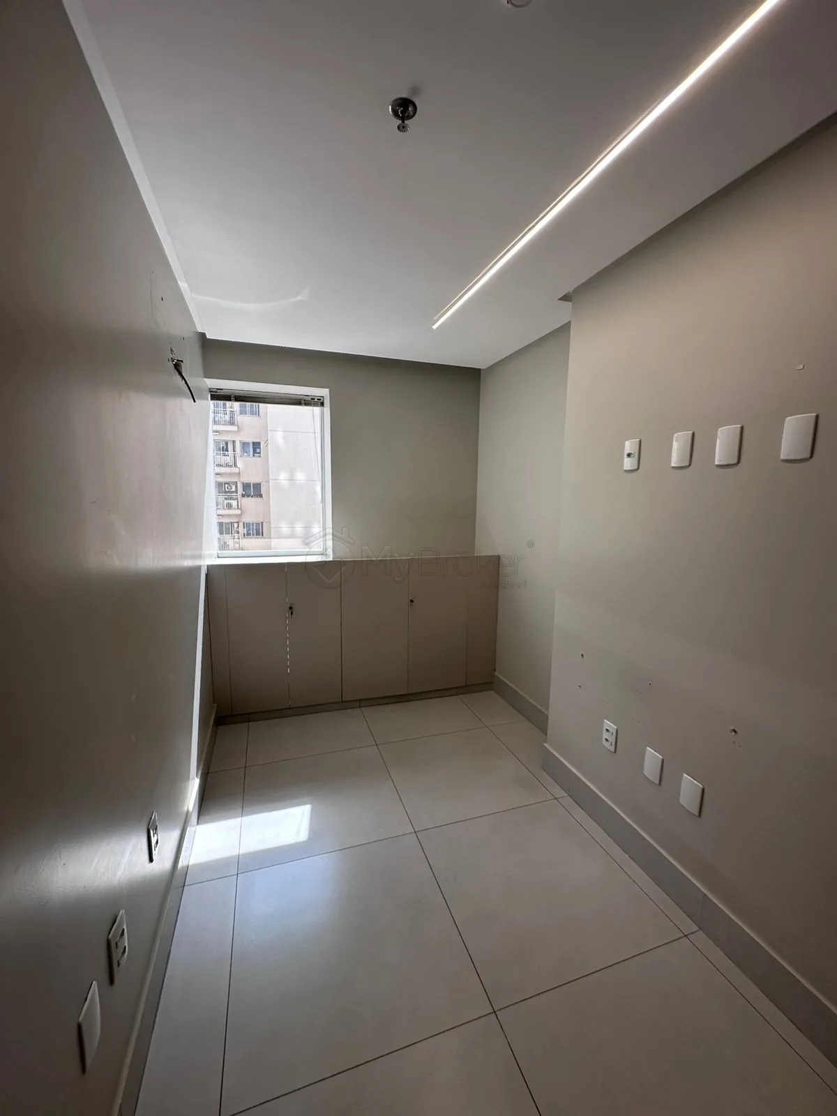 Alugar Comercial / Sala em Condom&iacute;nio em Goi&acirc;nia R$ 13.200,00 - Foto 8