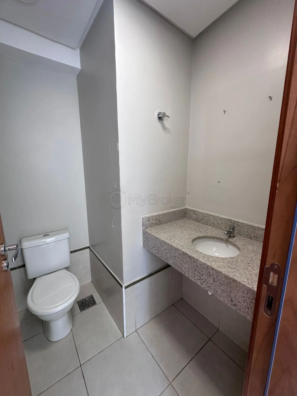 Alugar Comercial / Sala em Condom&iacute;nio em Goi&acirc;nia R$ 13.200,00 - Foto 21