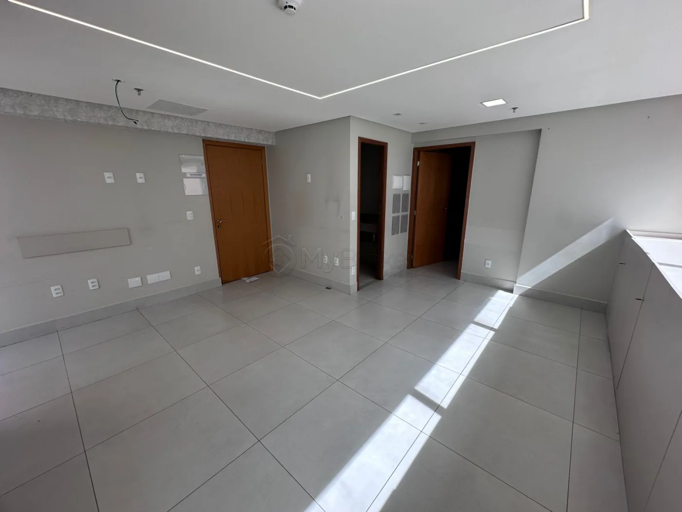 Alugar Comercial / Sala em Condom&iacute;nio em Goi&acirc;nia R$ 13.200,00 - Foto 12