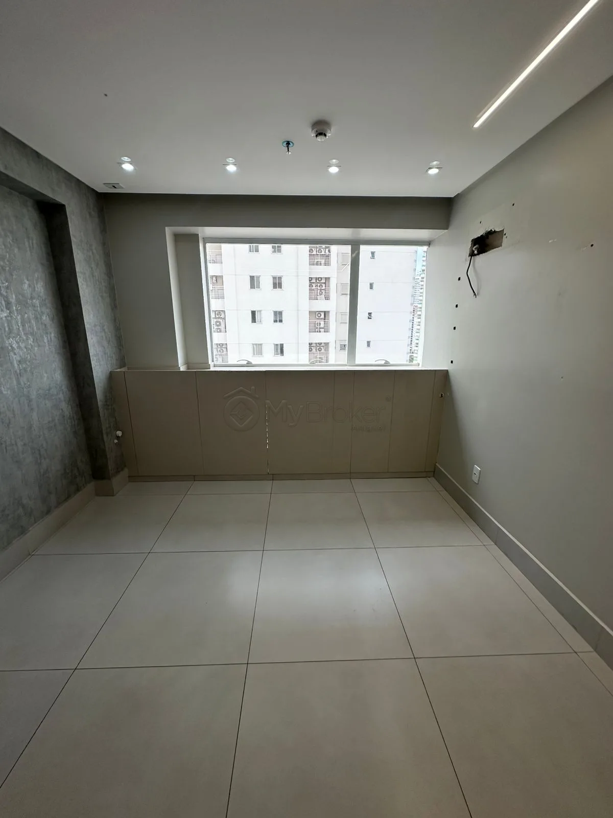Alugar Comercial / Sala em Condom&iacute;nio em Goi&acirc;nia R$ 3.300,00 - Foto 5