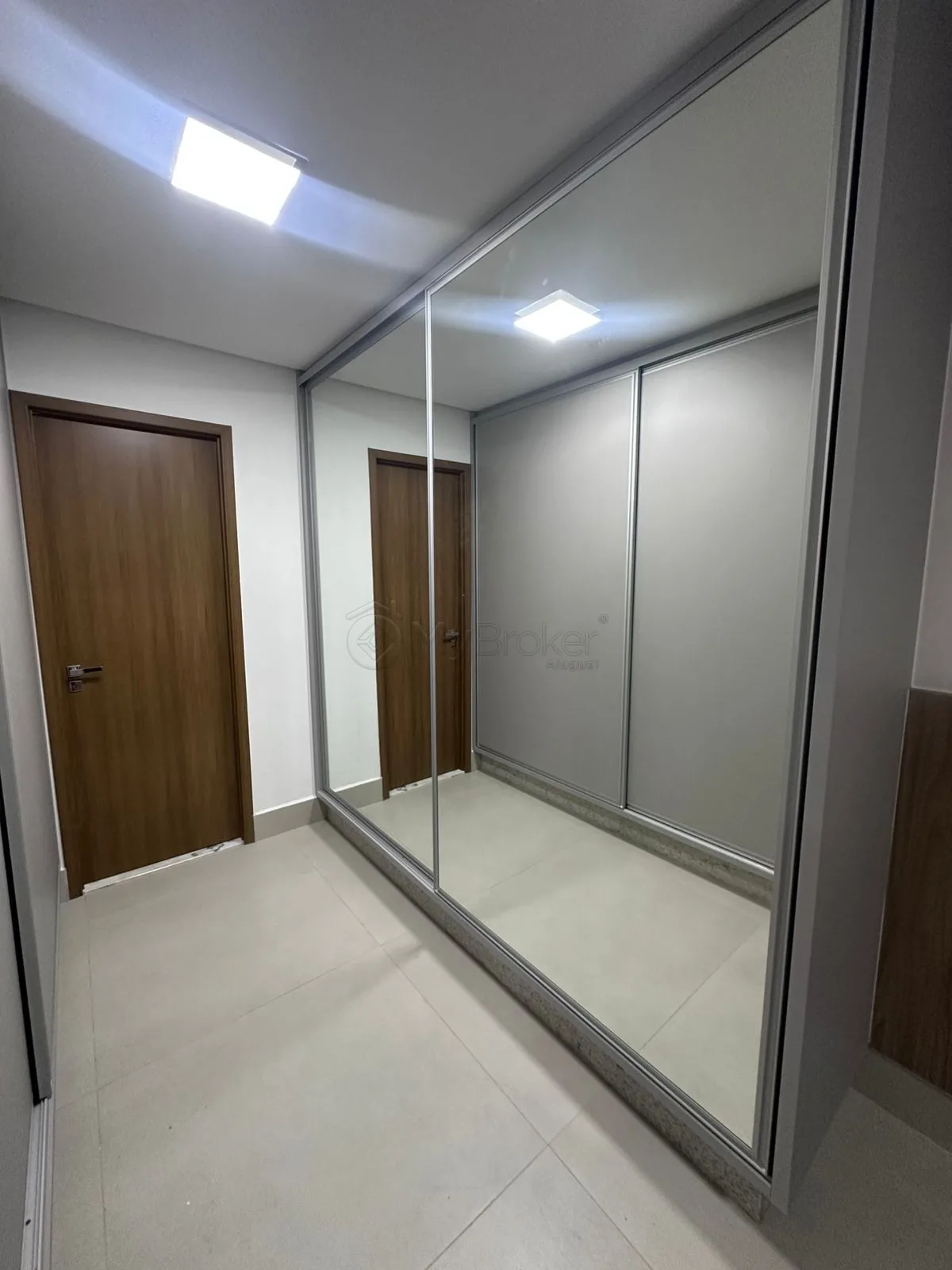 Alugar Apartamento / Flat em Goi&acirc;nia R$ 4.500,00 - Foto 12