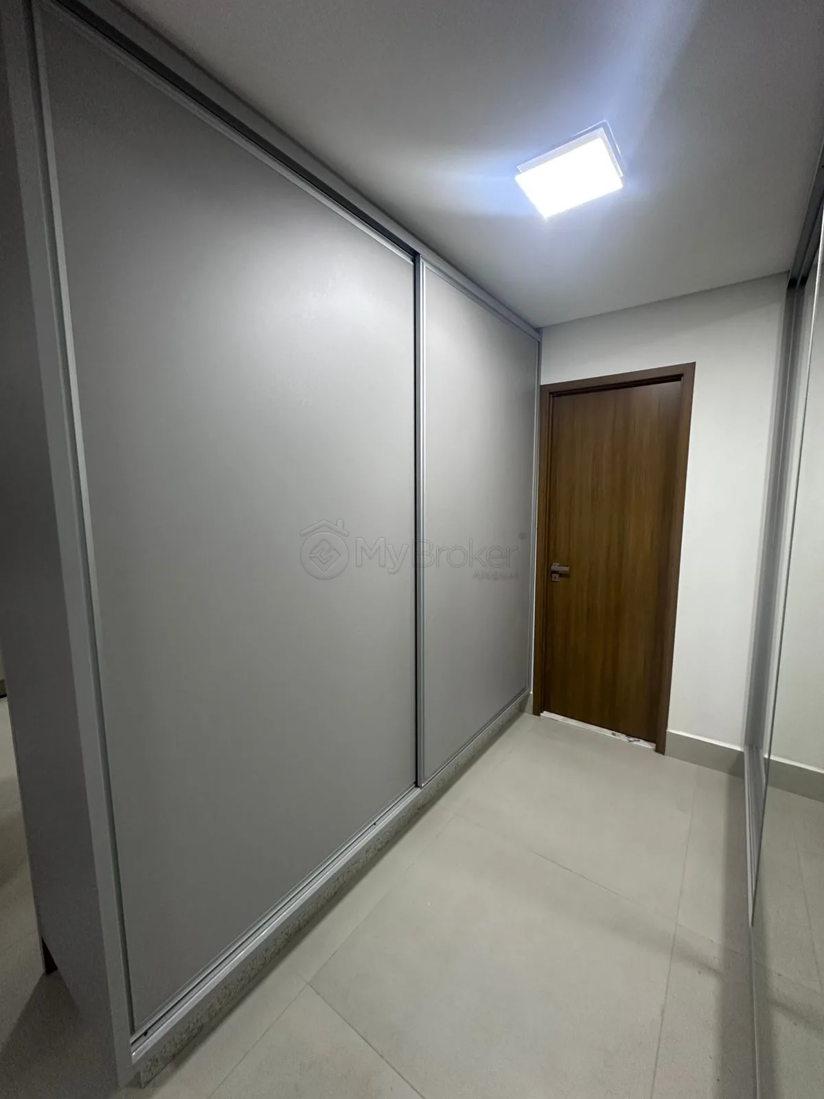 Alugar Apartamento / Flat em Goi&acirc;nia R$ 4.500,00 - Foto 16