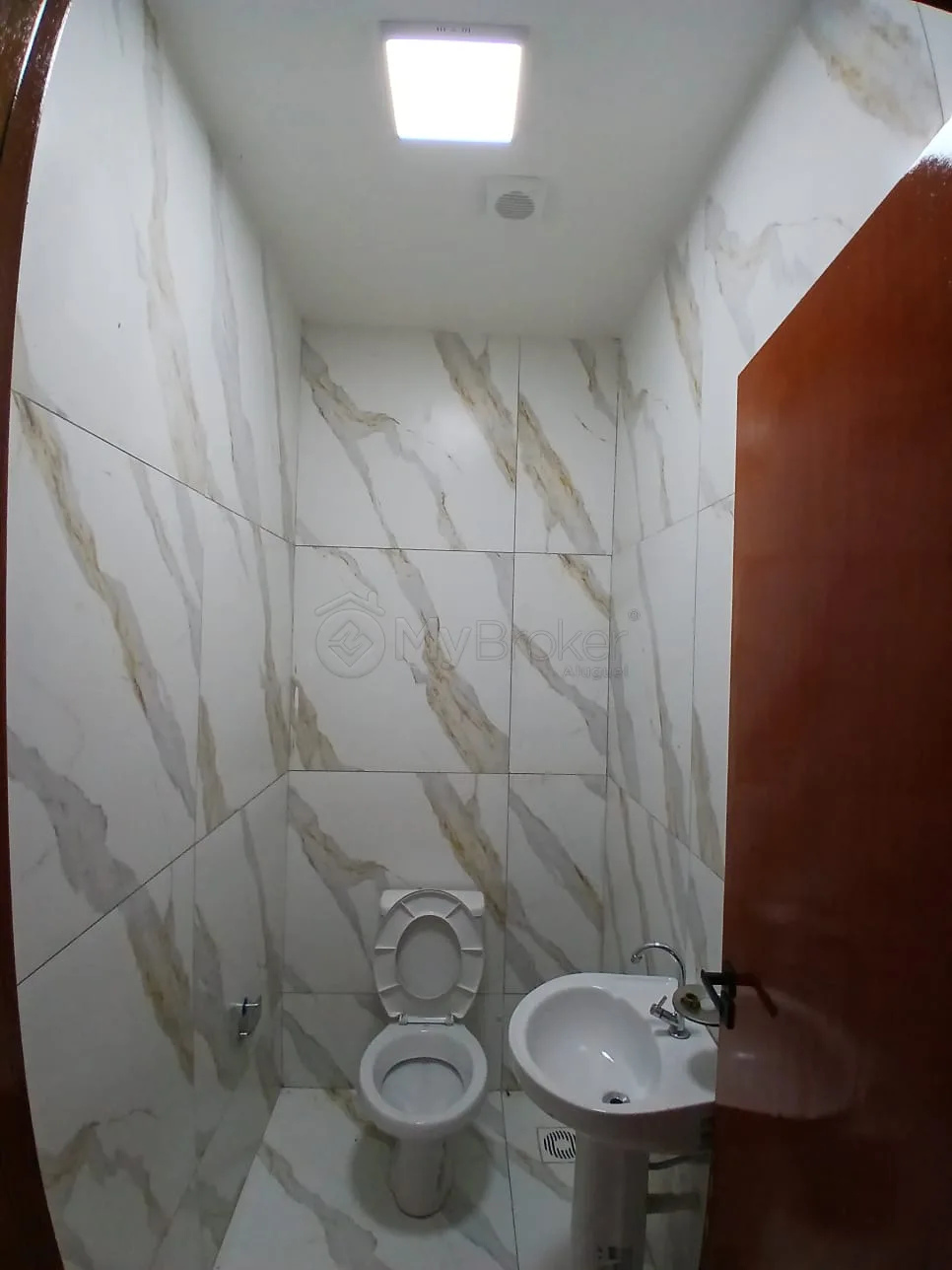 Alugar Comercial / Galp&atilde;o em Aparecida de Goi&acirc;nia R$ 15.000,00 - Foto 6