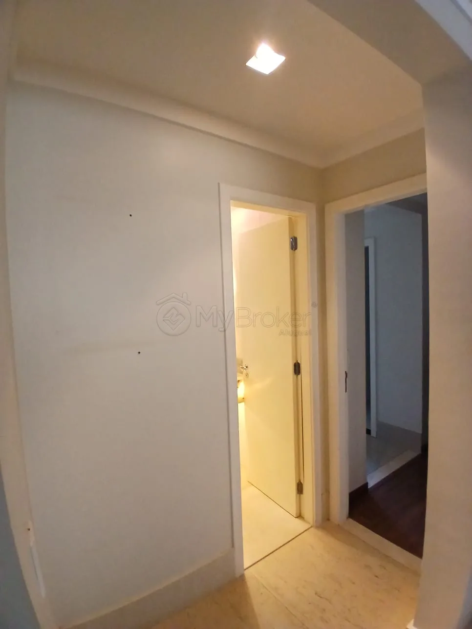 Alugar Apartamento / Padr&atilde;o em Goi&acirc;nia R$ 12.000,00 - Foto 22