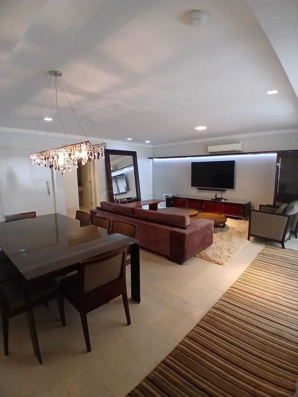 Alugar Apartamento / Padr&atilde;o em Goi&acirc;nia R$ 12.000,00 - Foto 2