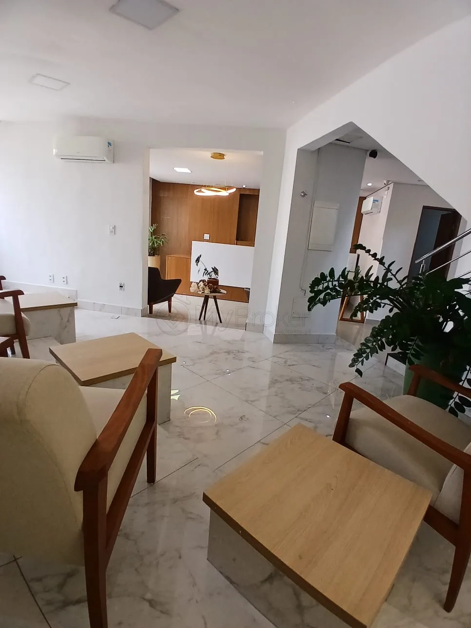 Alugar Comercial / Sala em Goi&acirc;nia R$ 12.000,00 - Foto 3