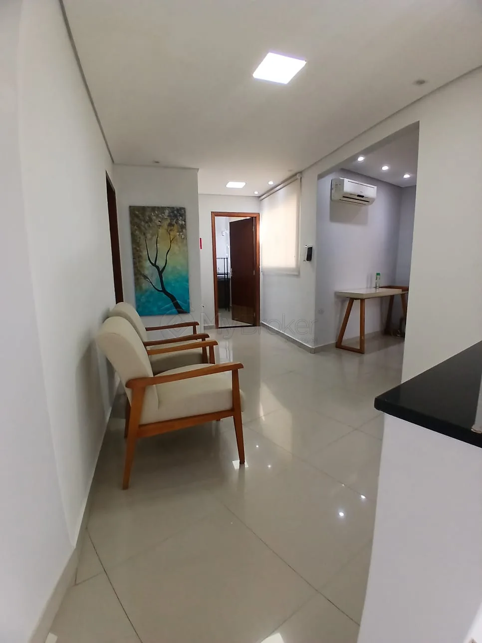 Alugar Comercial / Sala em Goi&acirc;nia R$ 12.000,00 - Foto 16