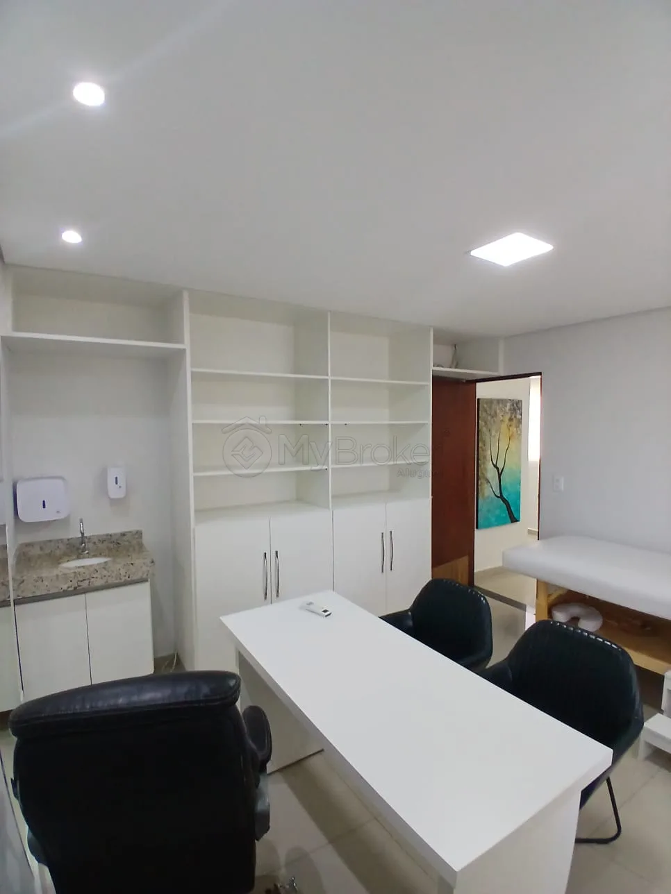 Alugar Comercial / Sala em Goi&acirc;nia R$ 12.000,00 - Foto 6