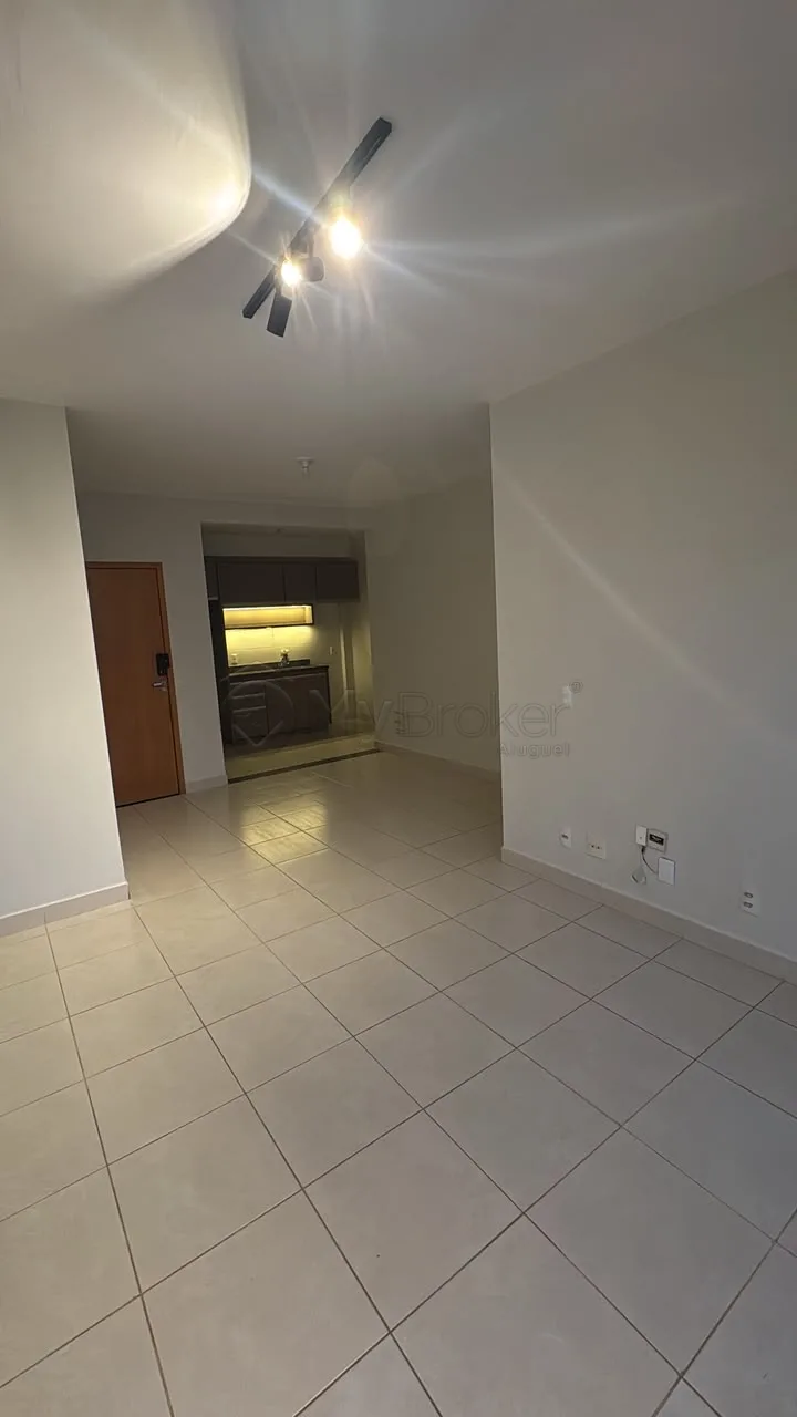 Alugar Apartamento / Padr&atilde;o em Goi&acirc;nia R$ 2.800,00 - Foto 2