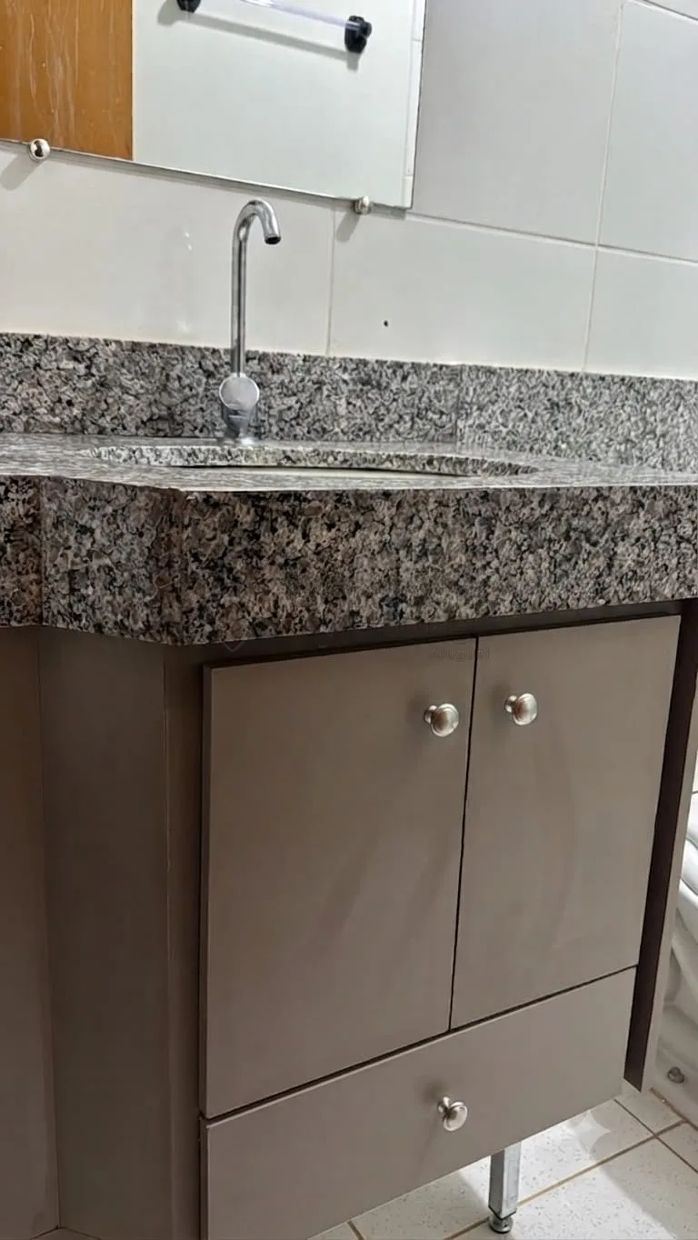 Alugar Apartamento / Padr&atilde;o em Goi&acirc;nia R$ 2.800,00 - Foto 5