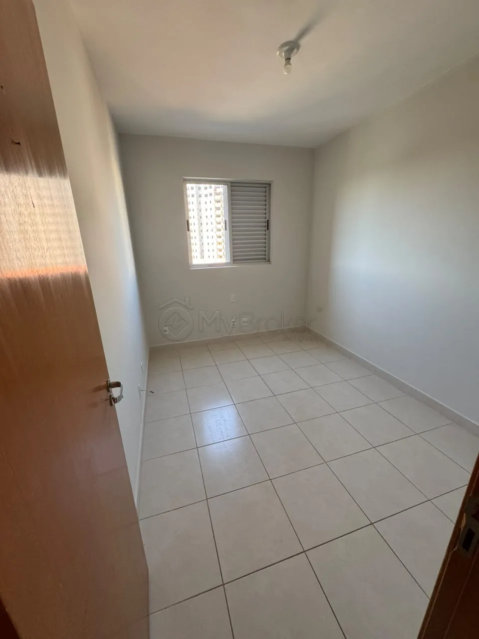 Alugar Apartamento / Padr&atilde;o em Goi&acirc;nia R$ 2.800,00 - Foto 8