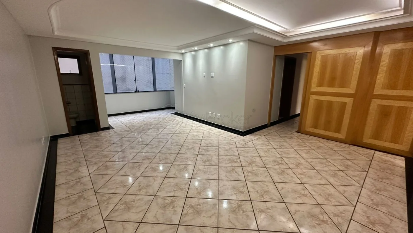 Alugar Apartamento / Padr&atilde;o em Goi&acirc;nia R$ 3.900,00 - Foto 1