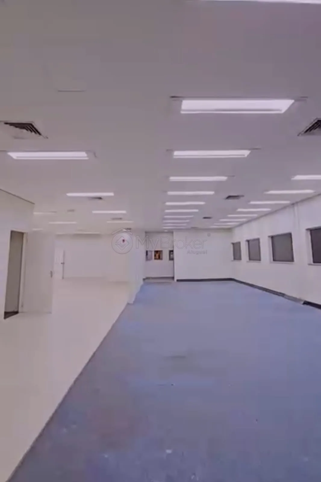 Alugar Comercial / Sala em Goi&acirc;nia R$ 15.000,00 - Foto 2