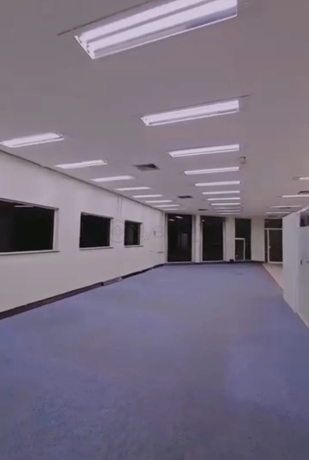 Alugar Comercial / Sala em Goi&acirc;nia R$ 15.000,00 - Foto 3