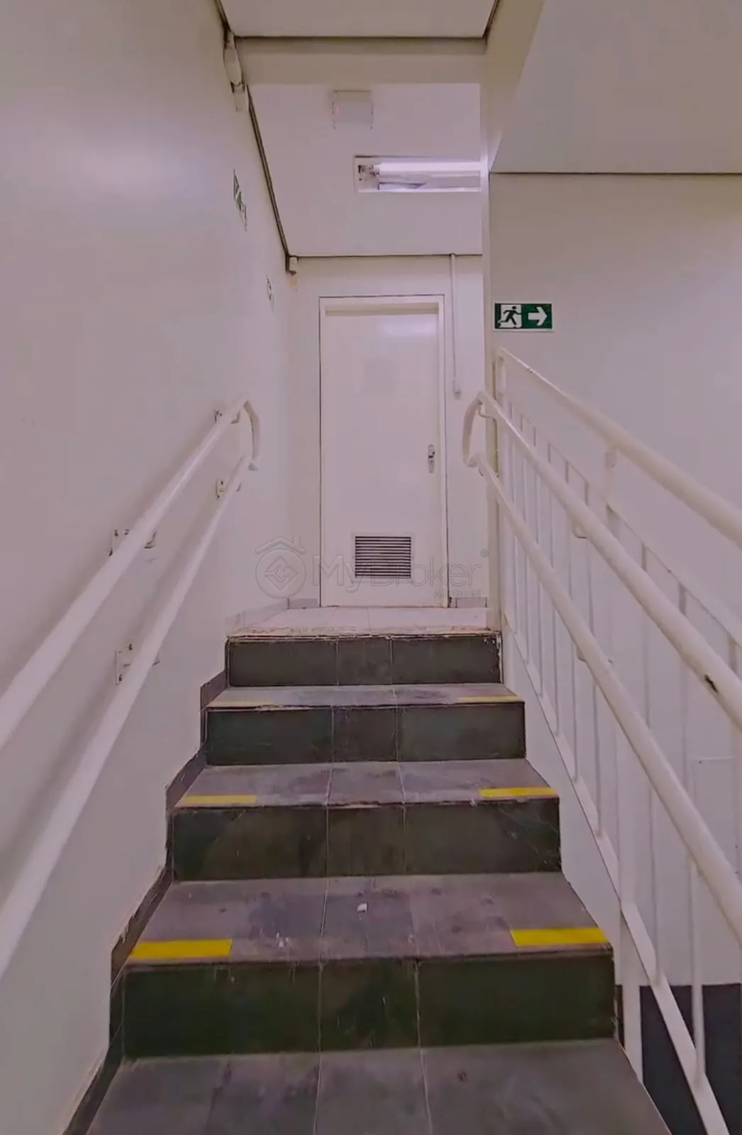 Alugar Comercial / Sala em Goi&acirc;nia R$ 15.000,00 - Foto 4