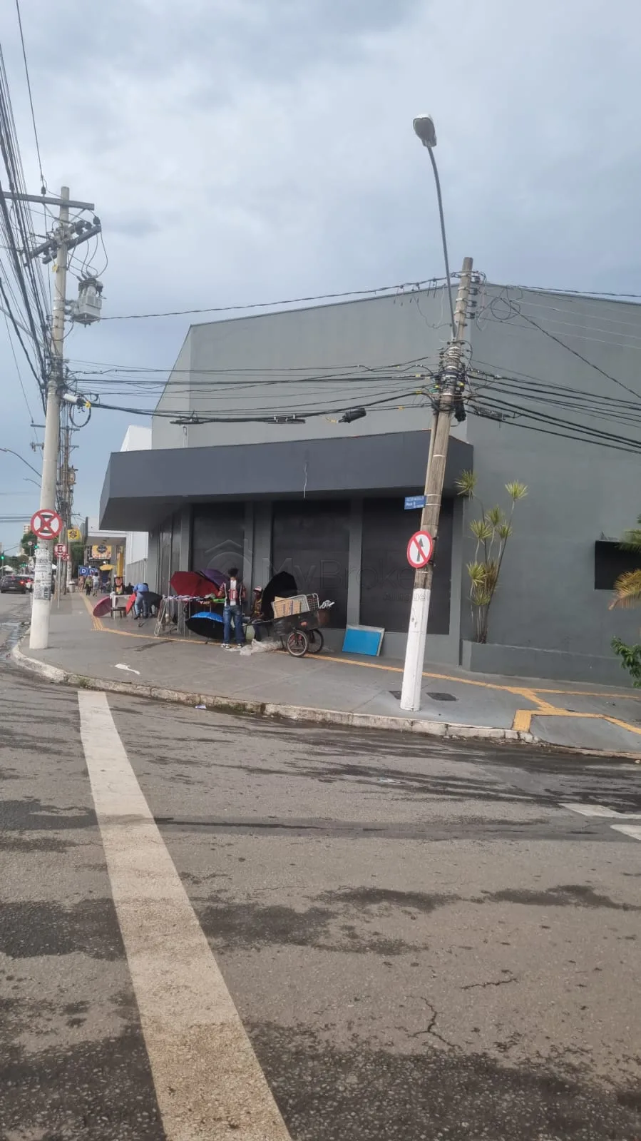 Alugar Comercial / Sala em Goi&acirc;nia R$ 15.000,00 - Foto 6