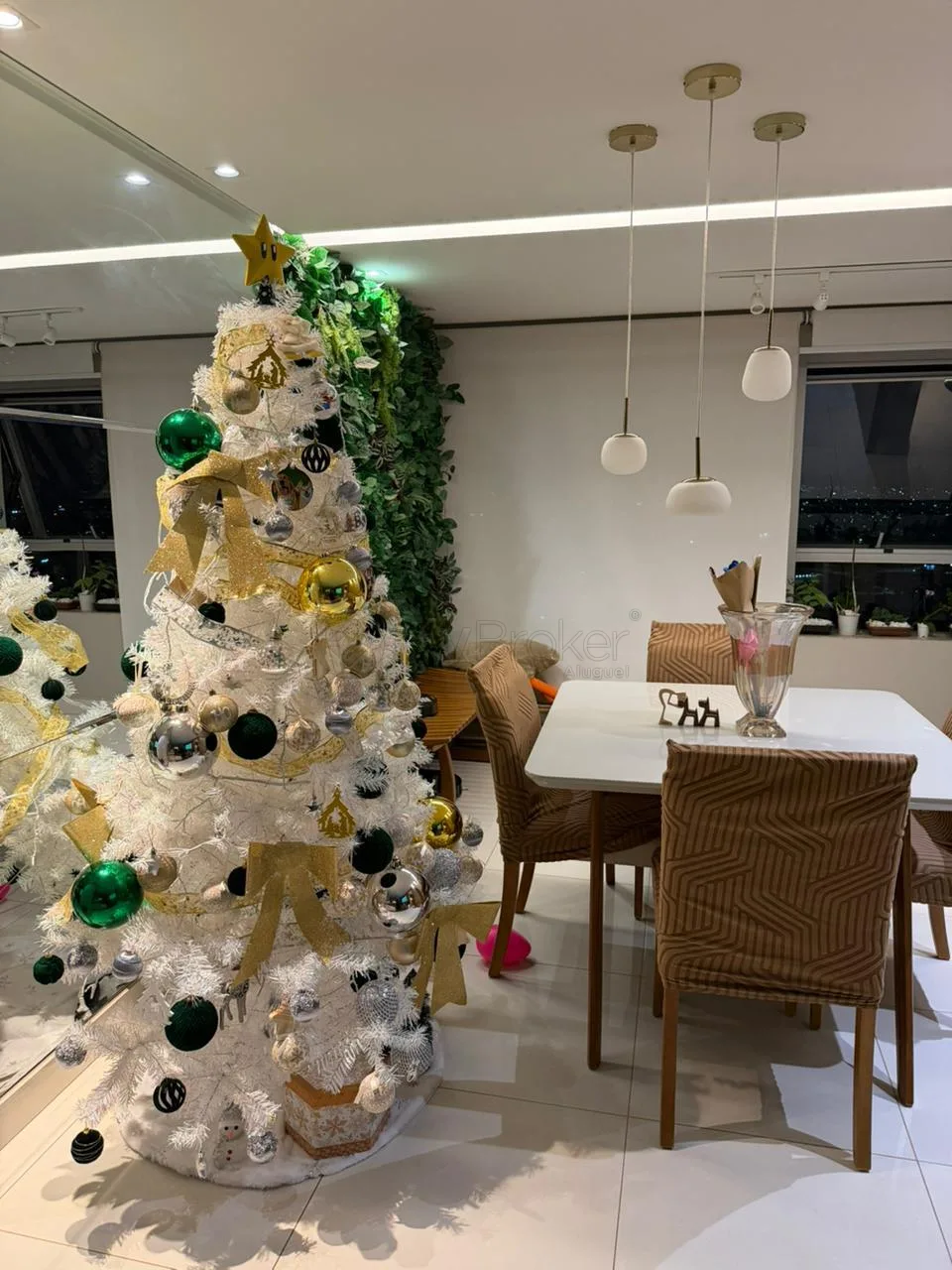 Alugar Apartamento / Padr&atilde;o em Goi&acirc;nia R$ 6.500,00 - Foto 9
