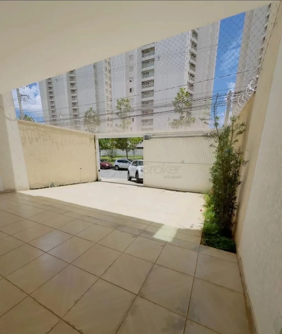 Alugar Casa / Sobrado em Goi&acirc;nia R$ 7.500,00 - Foto 14