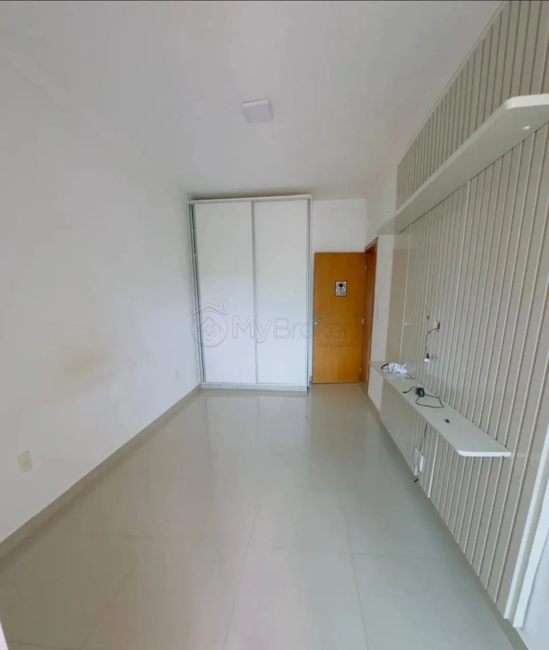Alugar Casa / Sobrado em Goi&acirc;nia R$ 7.500,00 - Foto 7
