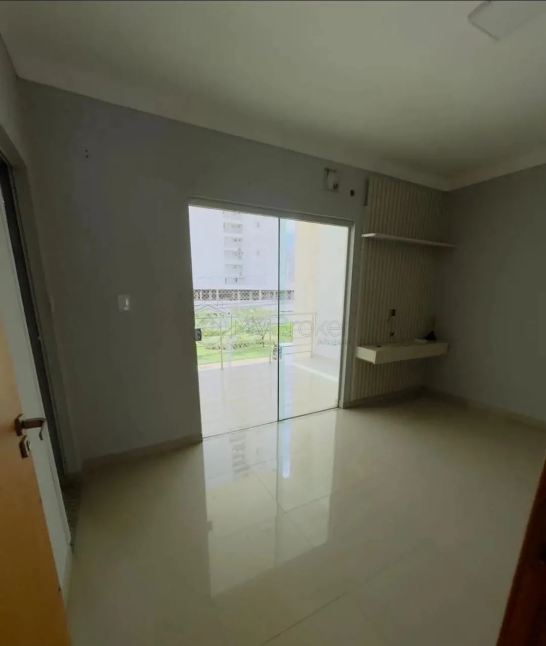 Alugar Casa / Sobrado em Goi&acirc;nia R$ 7.500,00 - Foto 5