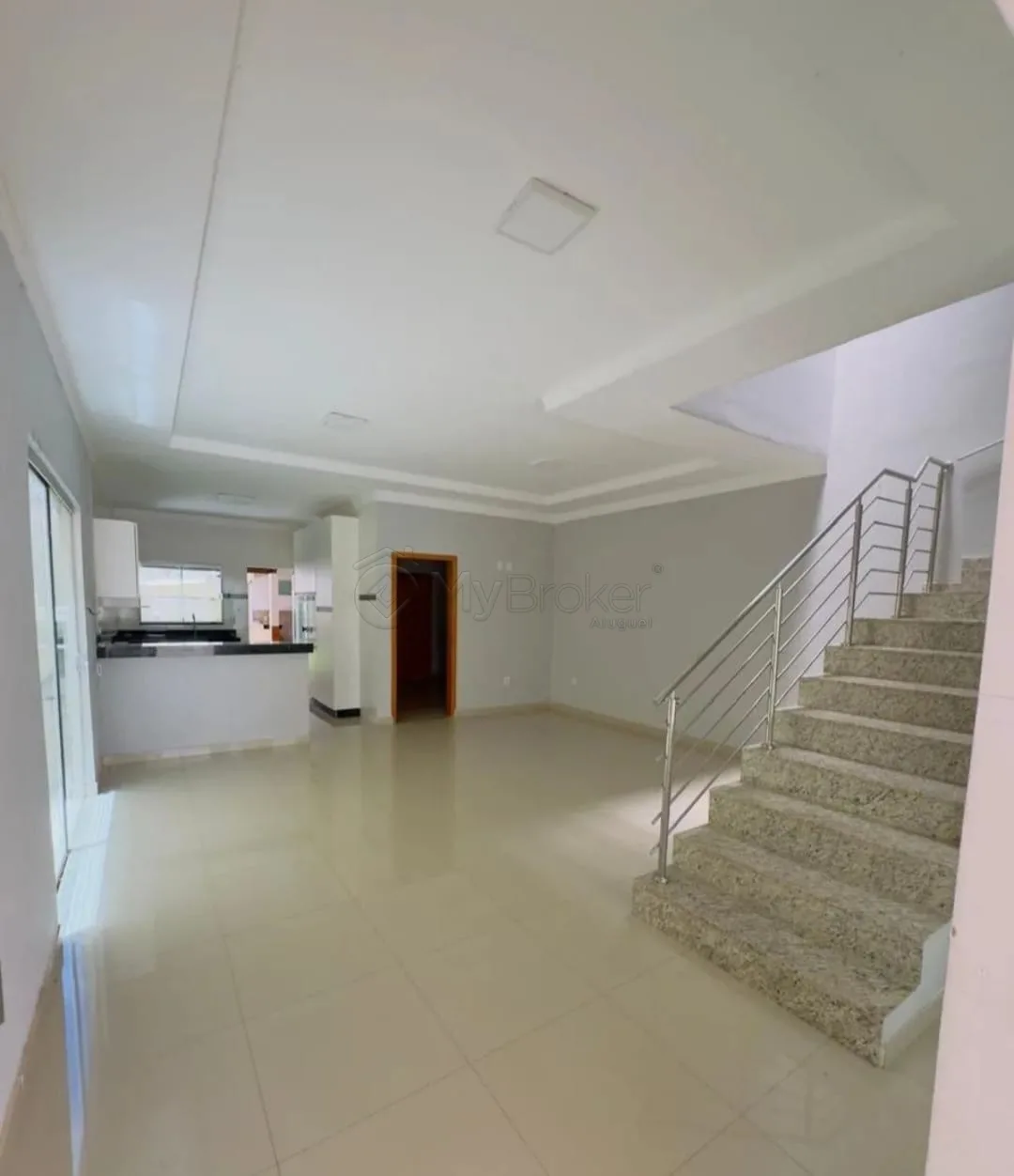 Alugar Casa / Sobrado em Goi&acirc;nia R$ 7.500,00 - Foto 1