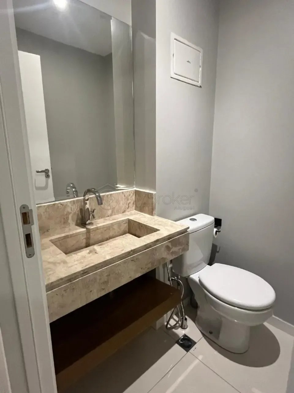Alugar Apartamento / Padr&atilde;o em Goi&acirc;nia R$ 6.300,00 - Foto 14