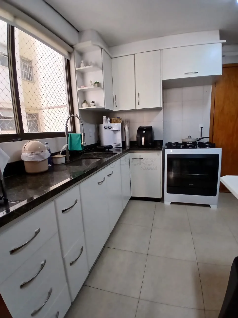 Alugar Apartamento / Padr&atilde;o em Goi&acirc;nia R$ 2.800,00 - Foto 9