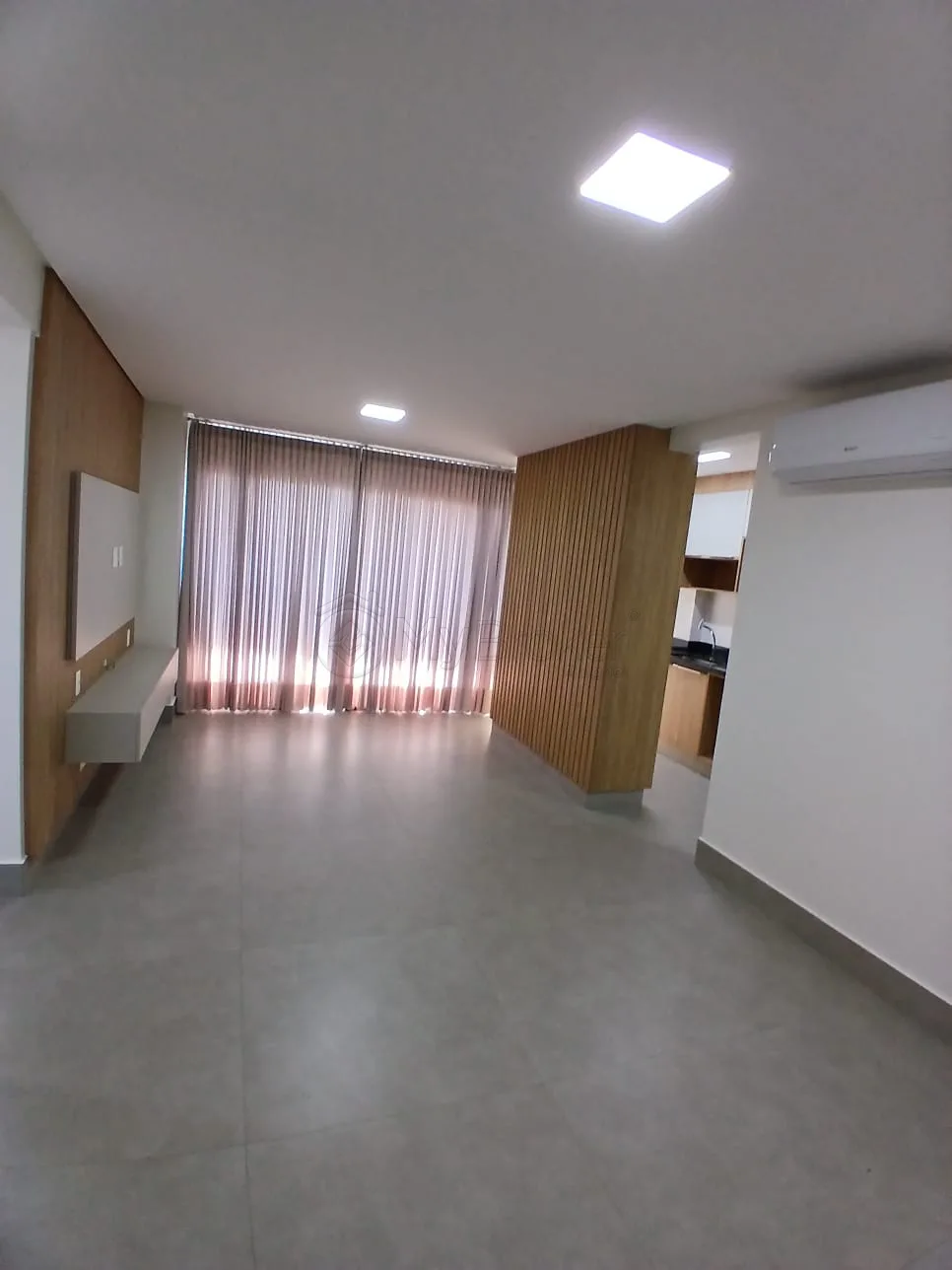 Alugar Apartamento / Padr&atilde;o em Goi&acirc;nia R$ 5.500,00 - Foto 2